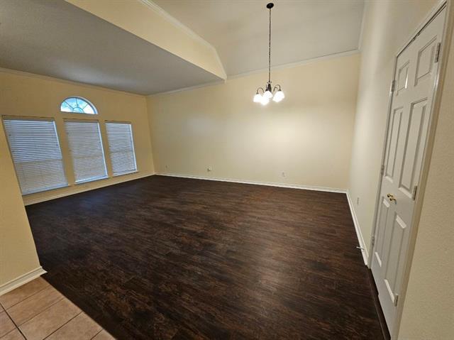 Building Photo - 2704 Creekmere Dr