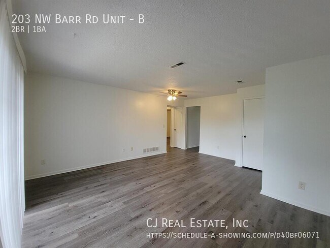 Building Photo - 203 Barr Rd