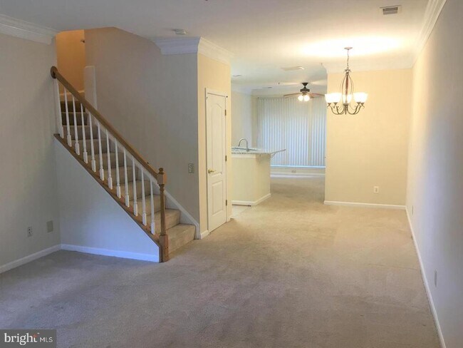 Foto del edificio - 1733 Kingsgate Ct
