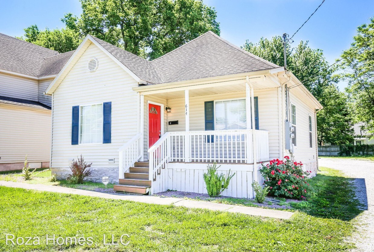 61412 W Mt Vernon St, Springfield, MO 65806 Room for Rent in