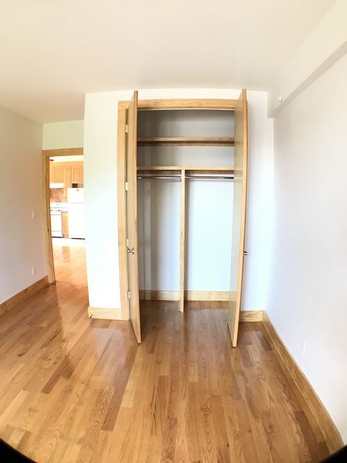 Foto del edificio - 2335 29th Ave