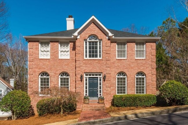 North Druid Hills Hidden Gem! 4Bed-4Bath, Hardwood Floors, Available NOW! - North Druid Hills Hidden Gem! 4Bed-4Bath, Hardwood Floors, Available NOW! House