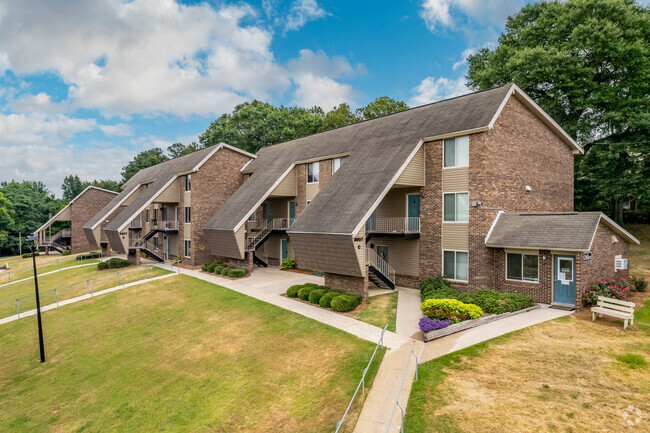 Foto del edificio - Pembrook Apartments