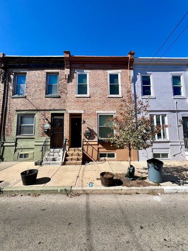 Building Photo - 1524 S Ringgold St