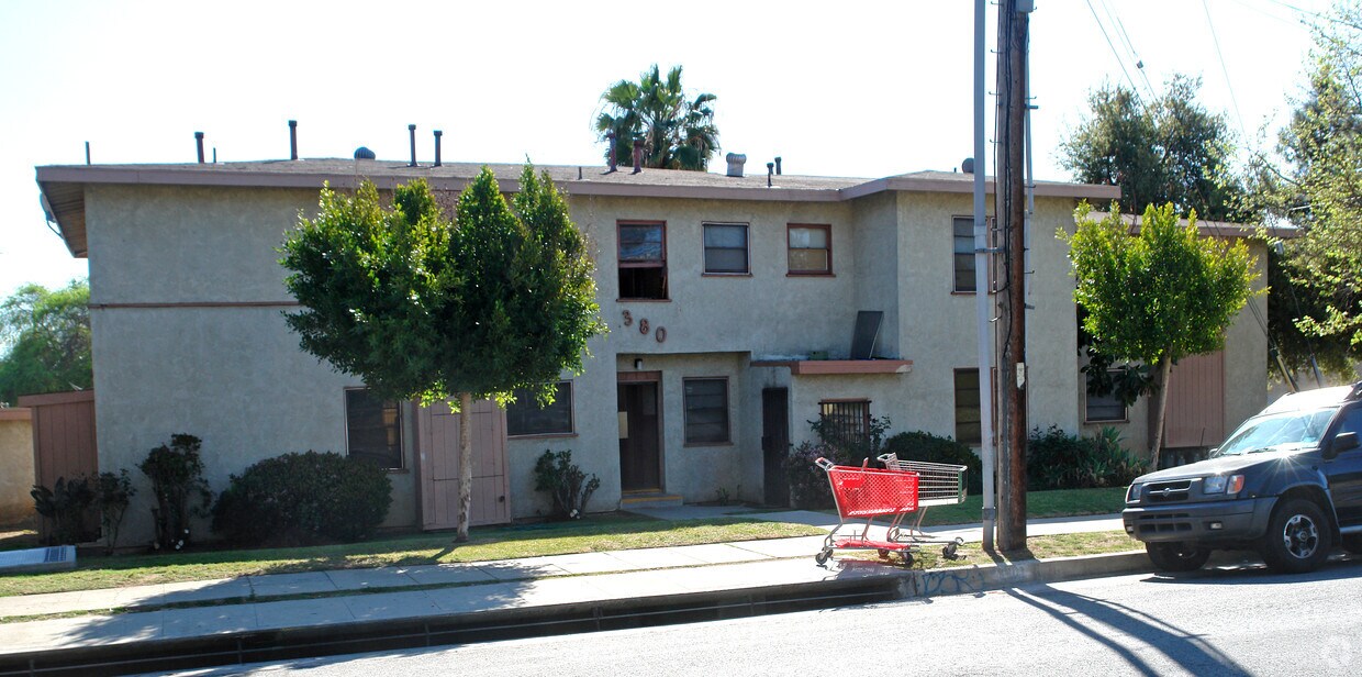 Building Photo - Maple Tree Apartments