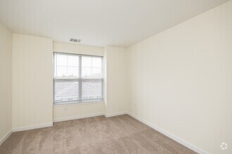 2BR, 2BA - 1,121SF - Bedroom - Diamond North Apartments