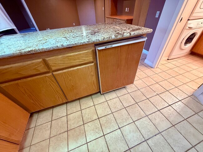 Building Photo - 13114 Polvera Ave