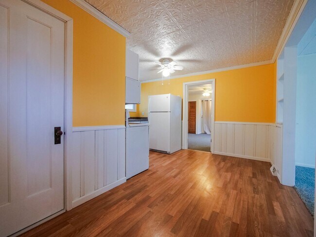 Foto del edificio - Welcome to this charming 3-bedroom, 1-bath...