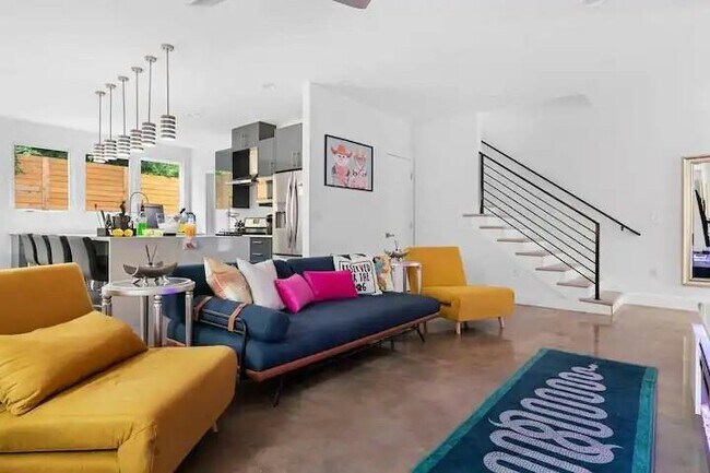 Foto del edificio - 1130 Northwestern Ave