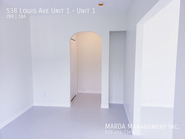 Photo du bâtiment - CHARMING 2 BED/1 BATH NEAR DOWNTOWN + HYDRO & GAS!