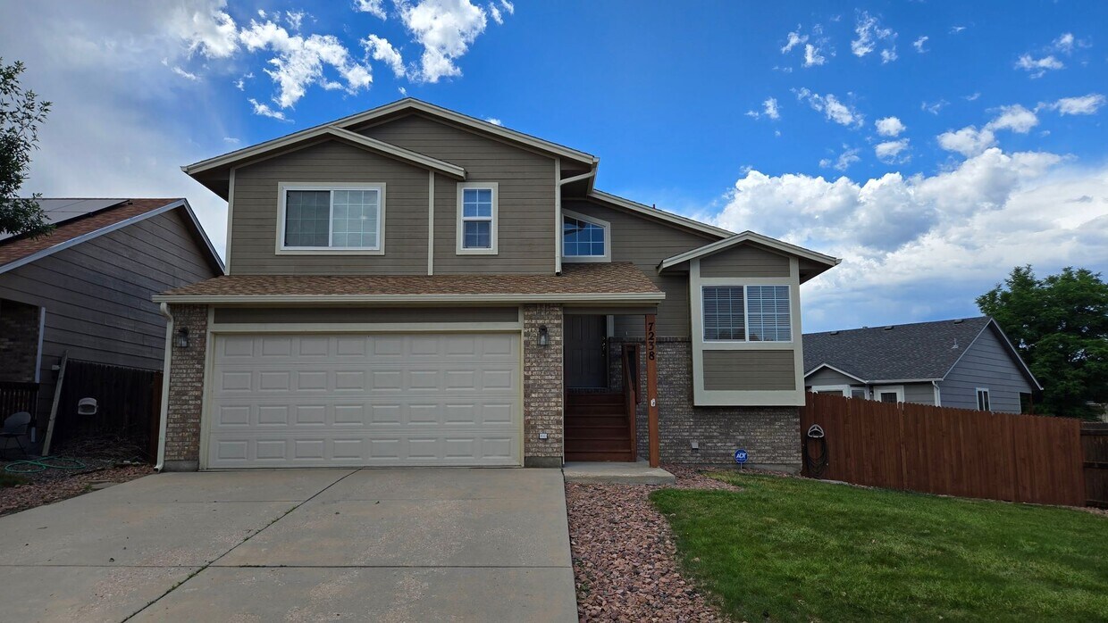 Primary Photo - 7238 Banberry Dr