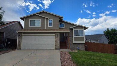 Building Photo - 7238 Banberry Dr