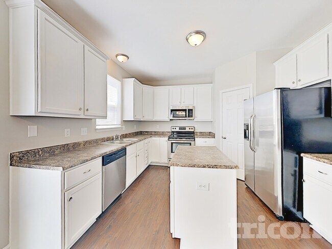 Foto del edificio - 2345 Cedarmill Dr