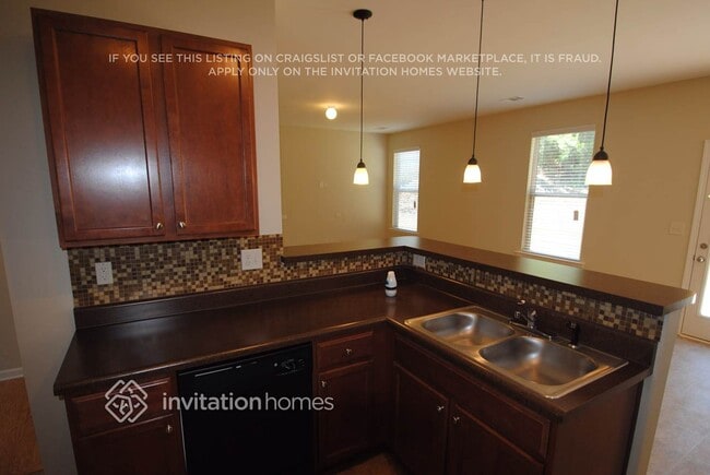 Building Photo - 505 Ballyshannon Dr