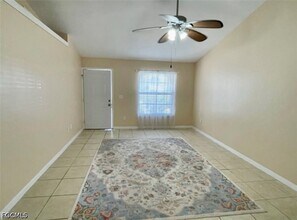 Building Photo - 1804 SW 21st Ln