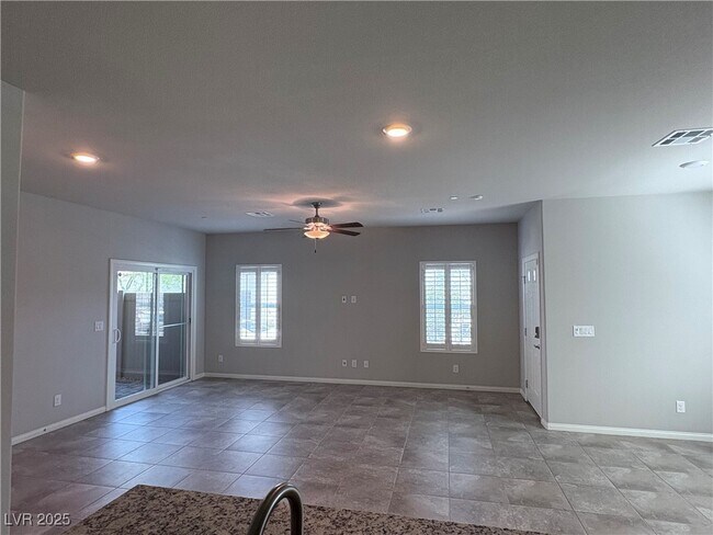 Building Photo - 12800 Oceano Dunes Ct