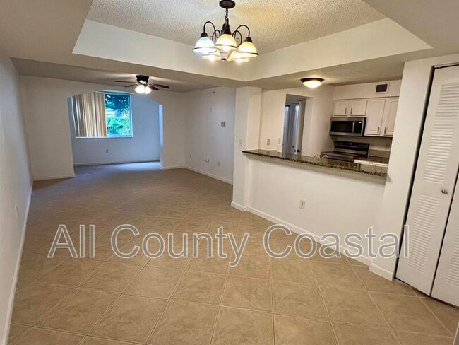 Building Photo - 900 Scotia Dr