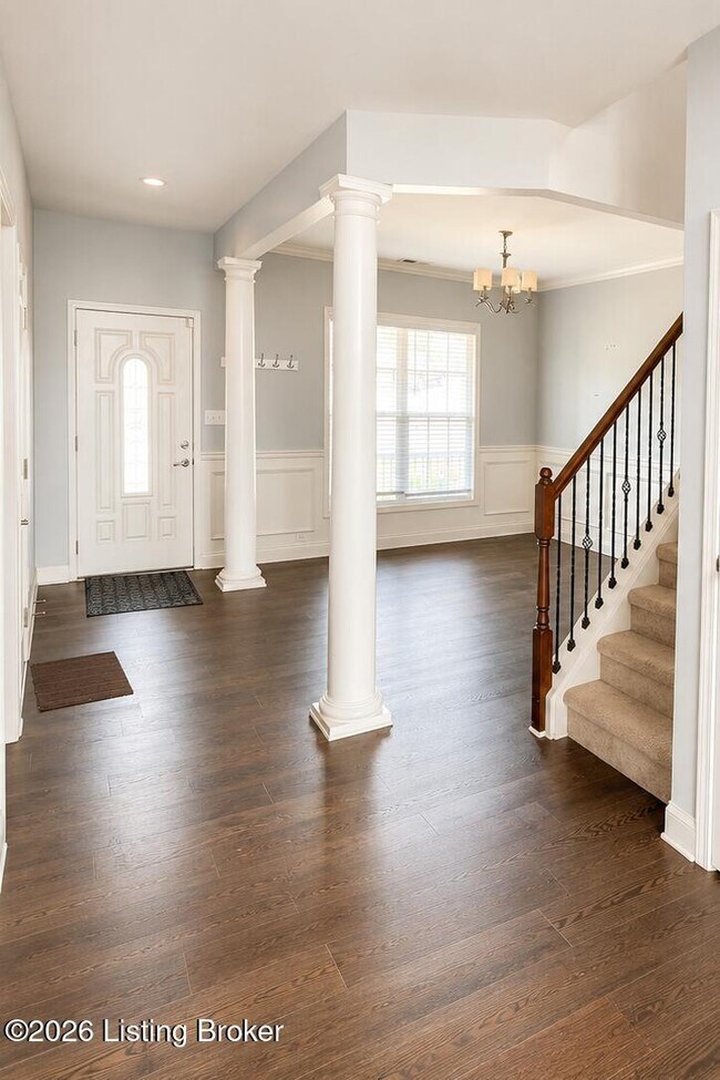 Building Photo - 699 Urton Woods Way