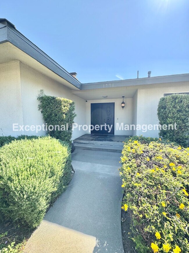 Foto del edificio - Ready to move in 4 bedroom 3 bath home
