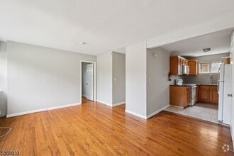 Building Photo - 222 2nd St