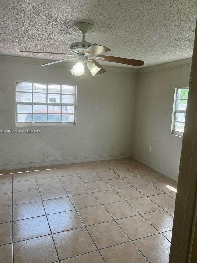Building Photo - 16125 NW 39th Ct