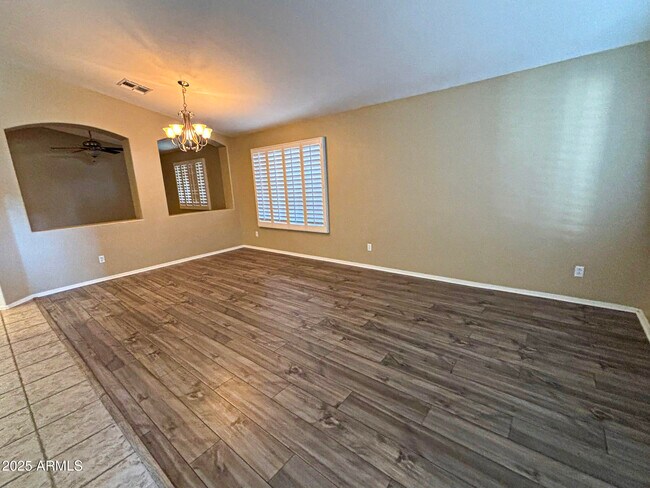 Foto del edificio - 3946 E Remington Dr