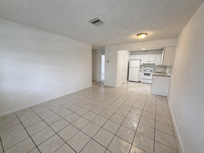Foto del edificio - 500 NW 35th St