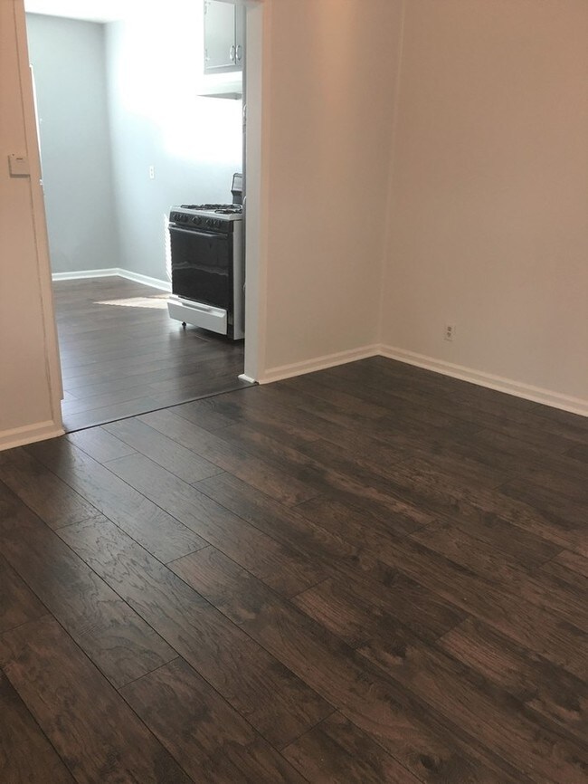 Building Photo - 6575 Trigo Rd