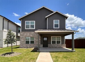 Building Photo - 4624 Goodsprings Ln