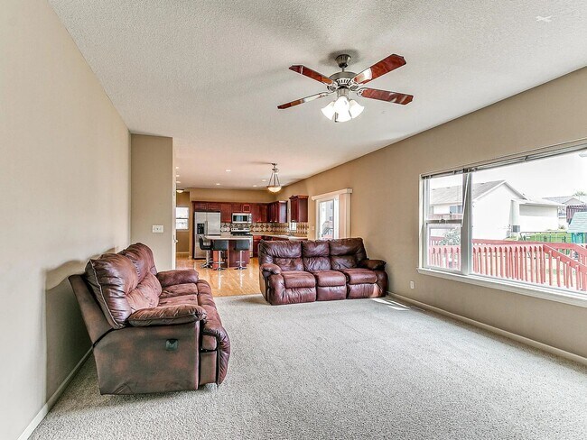Foto del edificio - 15222 Aurora Cir