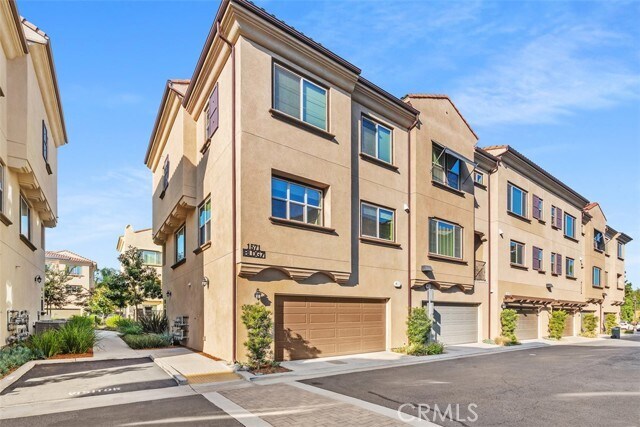 Building Photo - 1571 Fortaleza Way