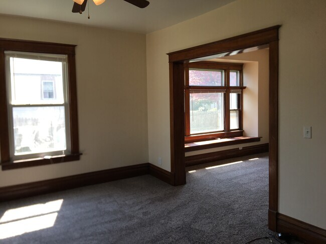 Foto del edificio - 2670 N Harrison St