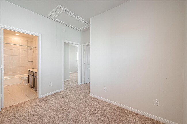 Foto del edificio - 31139 Mahogany Fir Trl