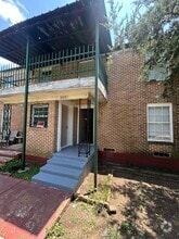Building Photo - 650-654 W Neely St