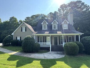 Building Photo - 251 Timber Creek Dr