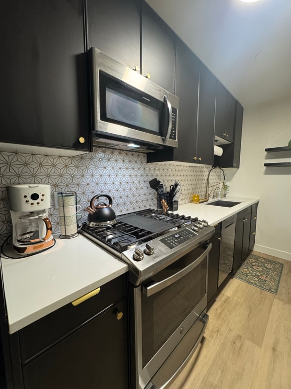 Foto del edificio - 1155 E Diamond St