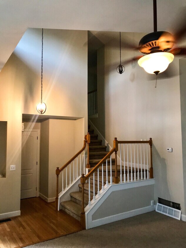 Building Photo - 925 Quarter Horse Ct