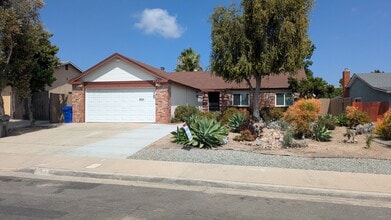 Building Photo - 3221 Lemon Ln