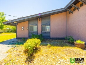 Building Photo - 1612 N Union Rd