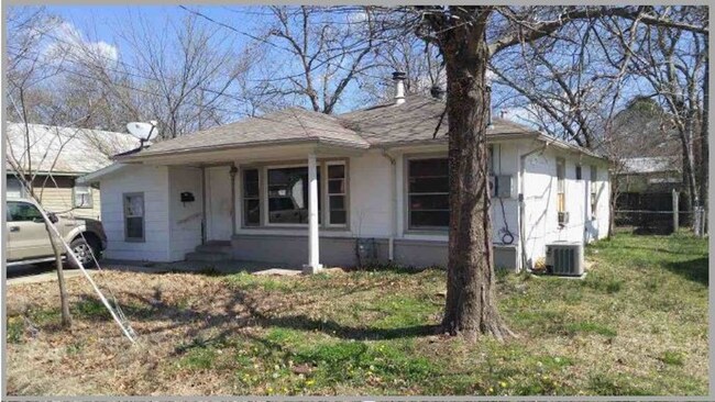 Building Photo - 4017 Gordon St
