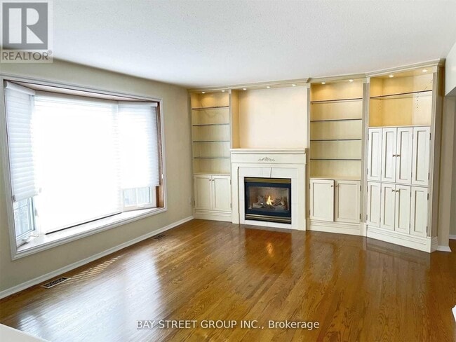 Building Photo - 41 Walkerton Dr