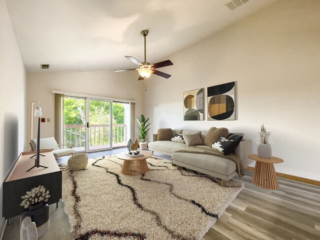 Foto del edificio - Newly Renovated 2 Bedroom Apartment on Mad...