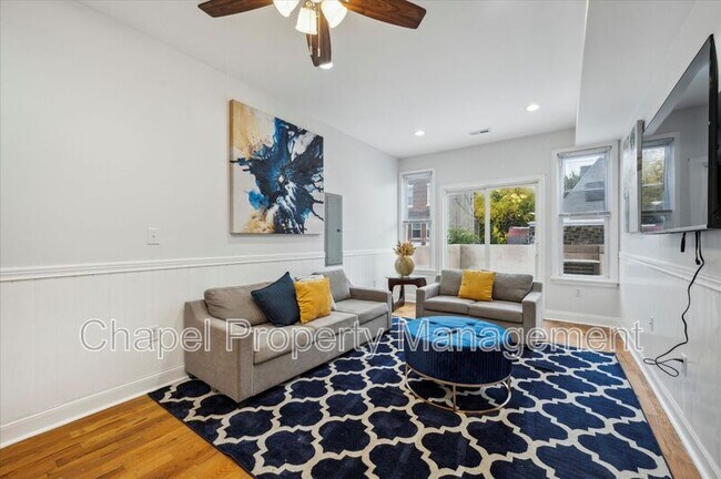 Foto del edificio - 3209 W Montgomery Ave
