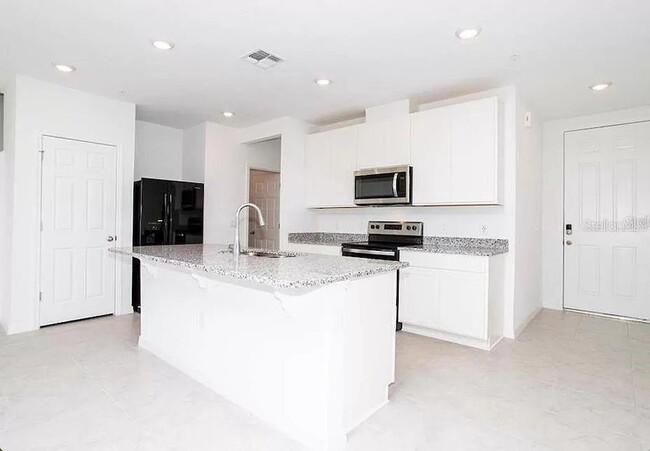 Foto del edificio - 2541 Red Spruce Wy