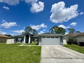 Building Photo - 37 Sawfish Ct