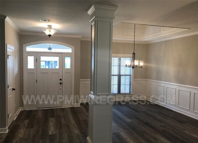 Foto del edificio - 120 Birchwood Pl