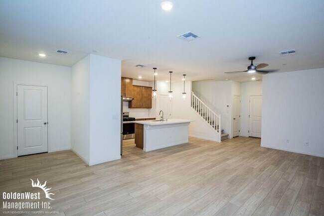 Foto del edificio - Newly built 3Bdm 2.5Ba Townhome in Summerlin!