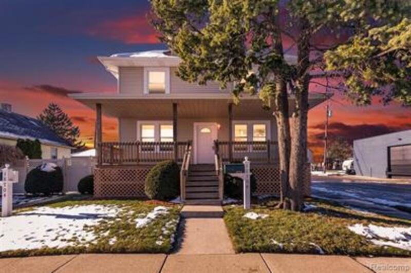 18704 Jefferson, Riverview, MI 48193 Condo for Rent in Riverview, MI