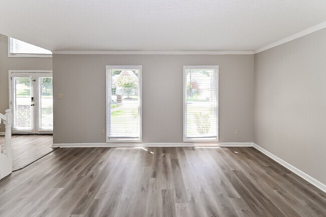 Foto del edificio - 9008 Country Leaf Cove