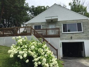 Building Photo - 90 Hackett Blvd